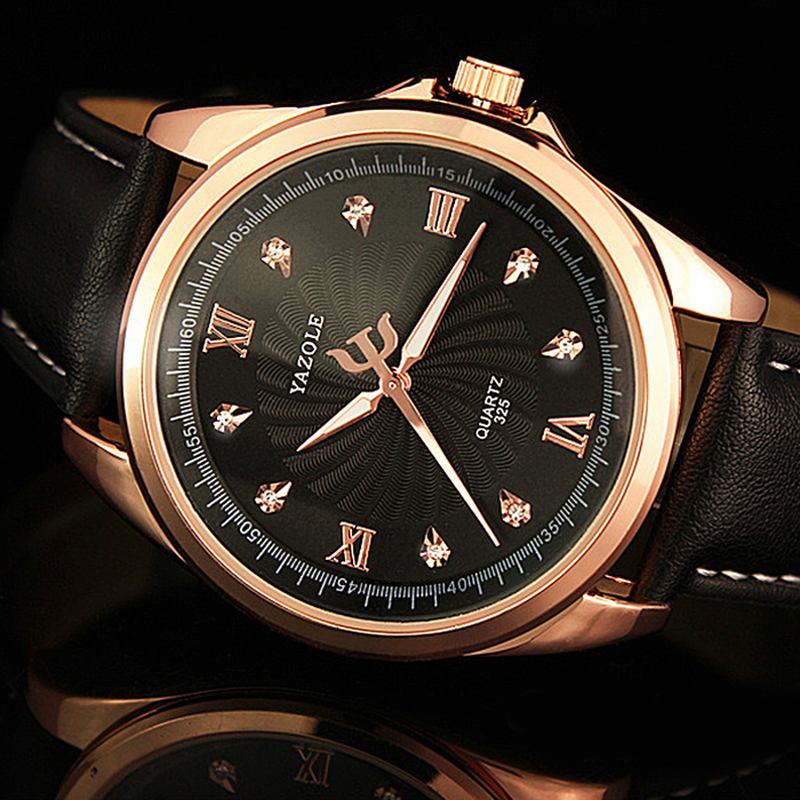 Menn Crystal Rose Gold Case Leather Band Lysende Display Quartz Watch