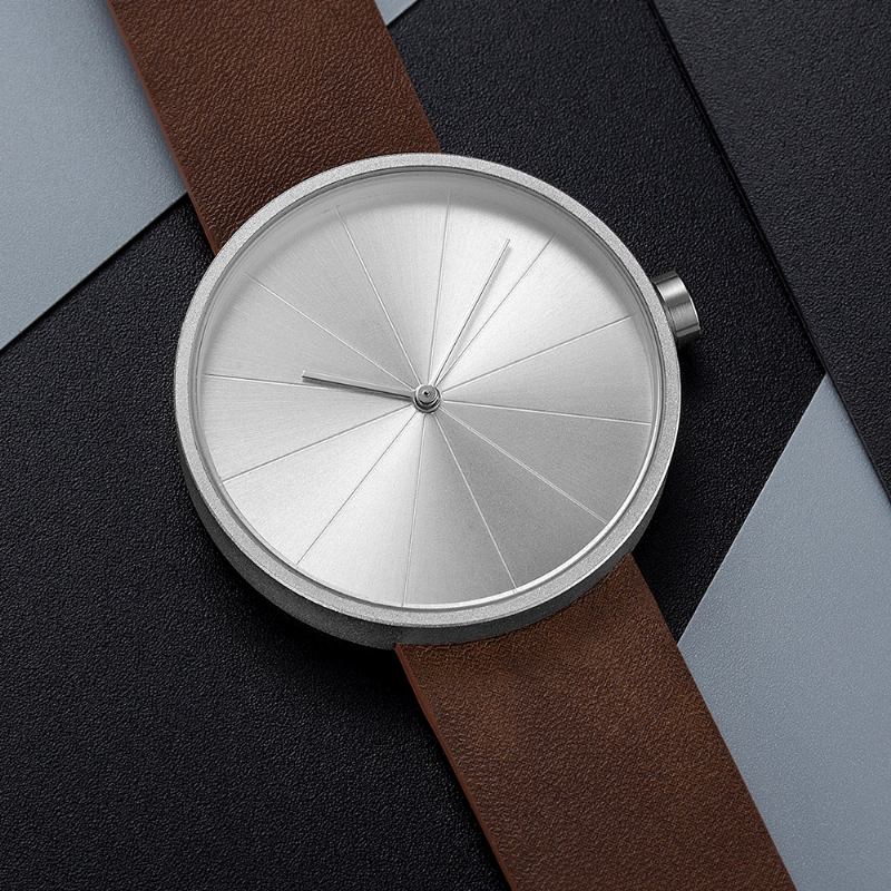 Platespilleren Simple Art Dial Lærreim Menn Fritids Quartz Watch