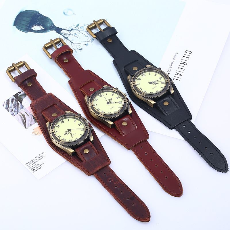 Retro Punk Style Leather Bands Menn Mote Pointer Quartz Watch