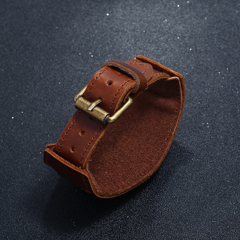 Vintage Cow Leather Armbånd Watch Justerbar Stropp Romertall Menn Quartz Watch