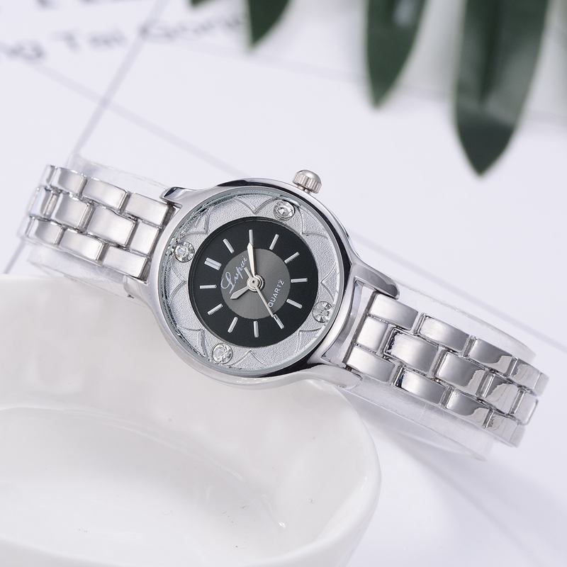 Blomstrete Med Trykk Dial Dame Armbånd Watch Diamond Quartz Watch