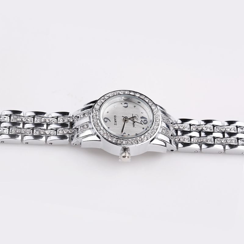 Diamond Dress Dame Armbåndsur Full Steel Elegant Design Quartz Watch