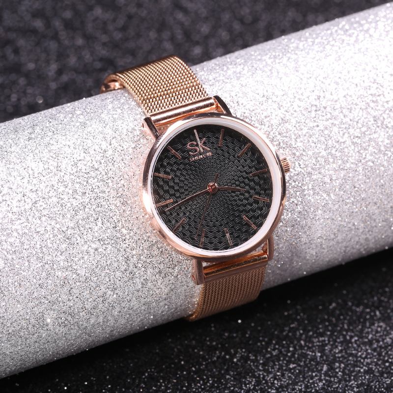 Fritids Style Ultra Tynn Damearmbåndsur Mesh Steel Band Quartz Watch