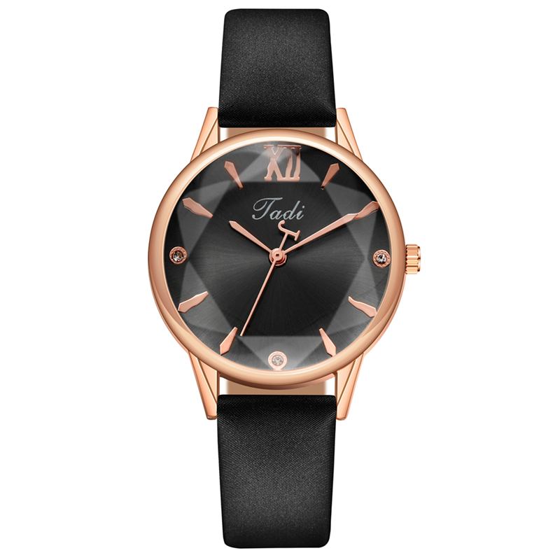 Mote Elegante Dameklokker Skinnbånd Geometrisk Design Romertall Quartz Watch