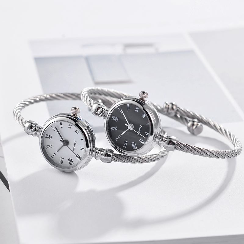 Mote Enkel Trendy Romertall Dial Full Dame Armbånd Kvarts Klokke