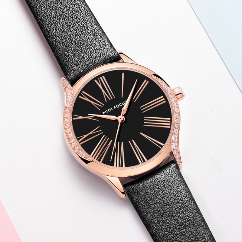 Uformell Stil Skinnende Kvinner Armbåndsur Ekte Lærreim Quartz Watch