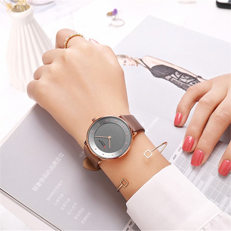 Ultra Tynn Urskive Fritids Style Quartz Watch Leather Band Business Dame Watch