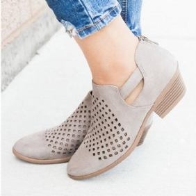 Large Size Dame Pattern Hollow Out Suede Slip On Pumps