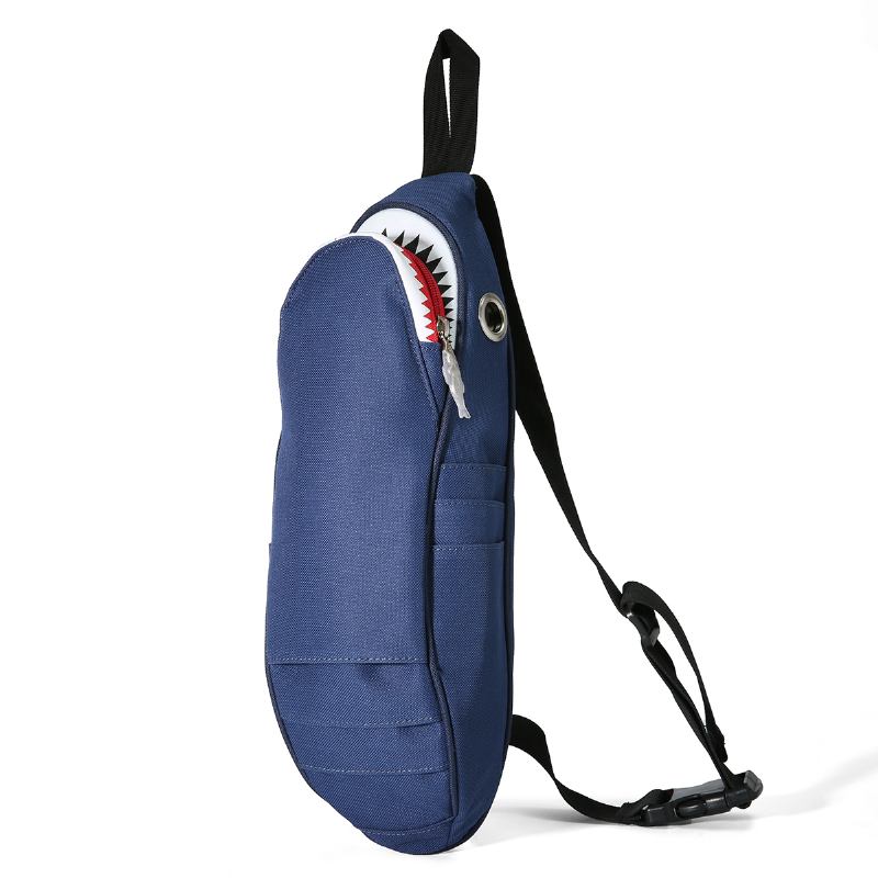 Unisex Lerret Shark Shape Multi-lomme Brystveske Tegneserie Fritids Supermyk Stor Kapasitet Multifunksjon Messenger Crossbody Bags Skulderveske