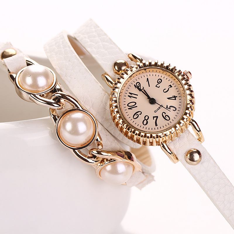 Mote Three Pearl Dame Watch Dame Dress Watch Armbånd Quartz Watch