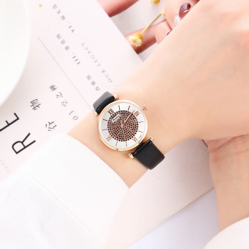 Roman Number Crystal Elegant Design Dame Watch Leather Band Quartz Klokker