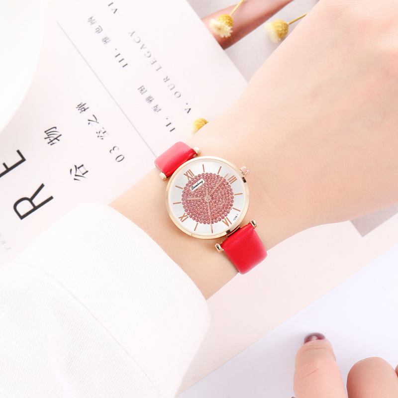 Roman Number Crystal Elegant Design Dame Watch Leather Band Quartz Klokker