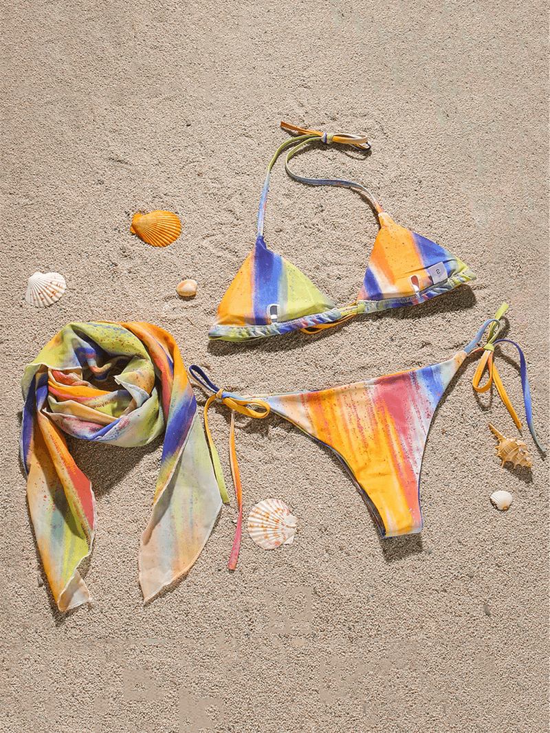 Kvinner Triangle Tie Dye Med Trykk Trim Bikini Med Cover Up Skjørt Tre-delt Sett