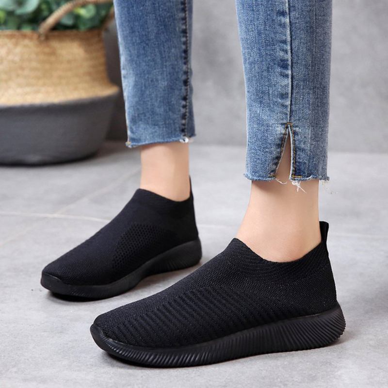 Large Size Dame Mesh Outdoor Slip On Sneakers