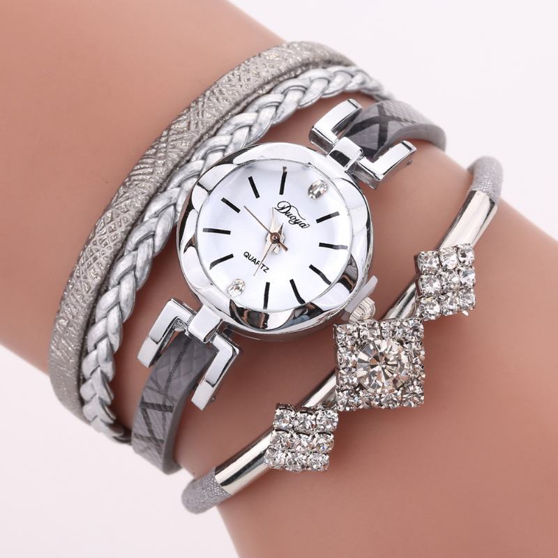 Blomstrete Dial Show Fasjonable Kvinner Armbånd Watch Tourist Dress Retro Style Quartz Watch