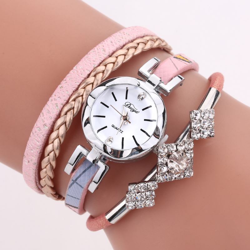 Blomstrete Dial Show Fasjonable Kvinner Armbånd Watch Tourist Dress Retro Style Quartz Watch