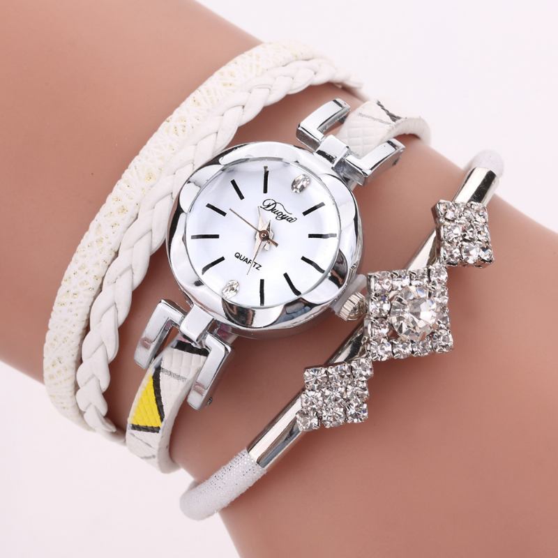 Blomstrete Dial Show Fasjonable Kvinner Armbånd Watch Tourist Dress Retro Style Quartz Watch