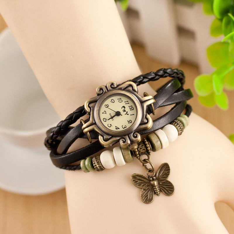 Retro Stil Flerlags Kvinner Armbånd Watch Butterfly Anheng Kvarts Klokker