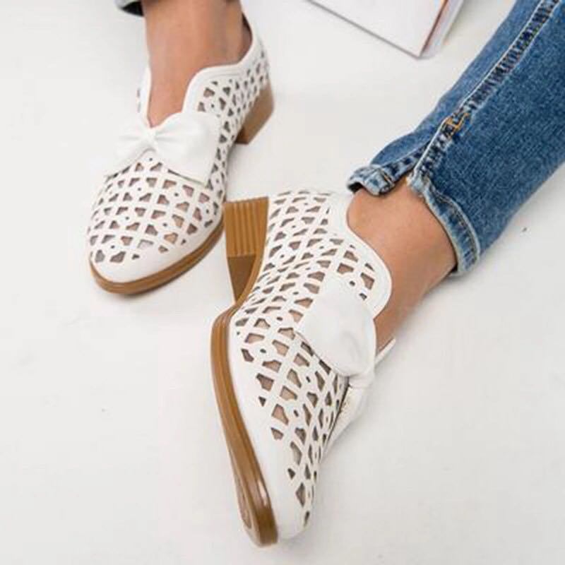 Plus Size Kvinner Fritids Butterfly Knot Hollow White Loafers