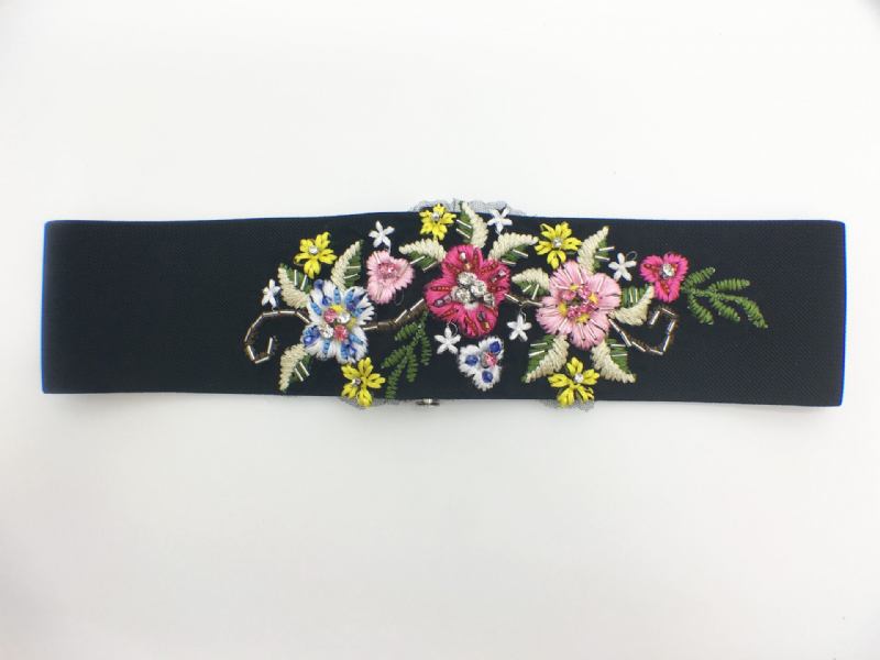 Brodert Dame Midje Blomsterformet Dekorativ Spenne All-match Single Loop Veving