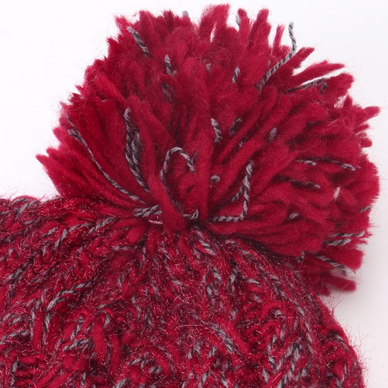 Kvinner Blandet Farge Strikket Pluss Velvet Thicken Fluffy Ball Varme Ørebeskyttelse Beanie Hat