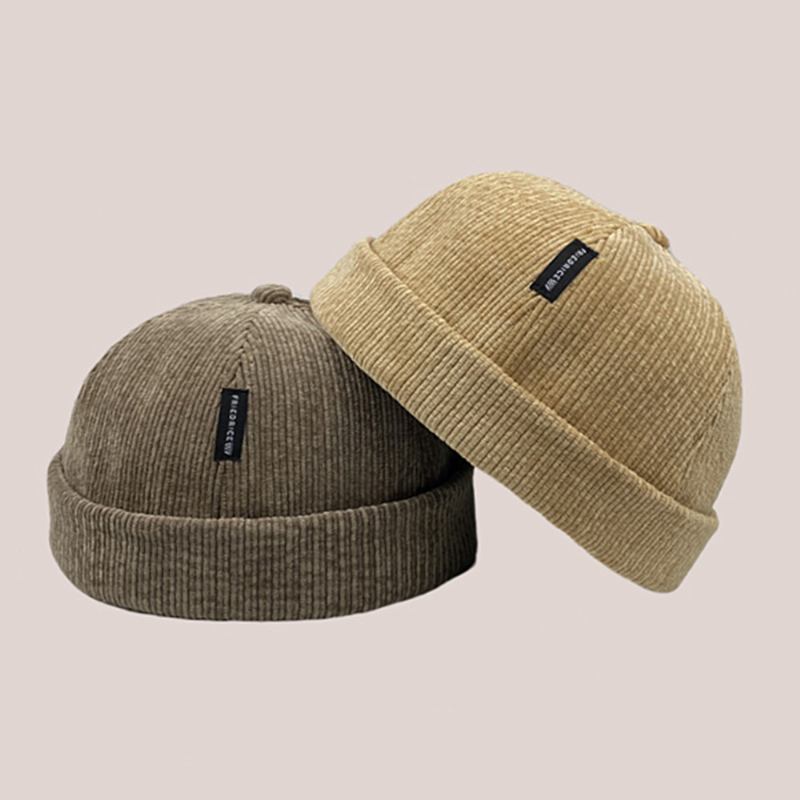 Unisex Corduroy Label Patch Skull Cap Uformell Utendørs Høst Vinter Varm Justerbar Brimless Beanie Landlord Cap