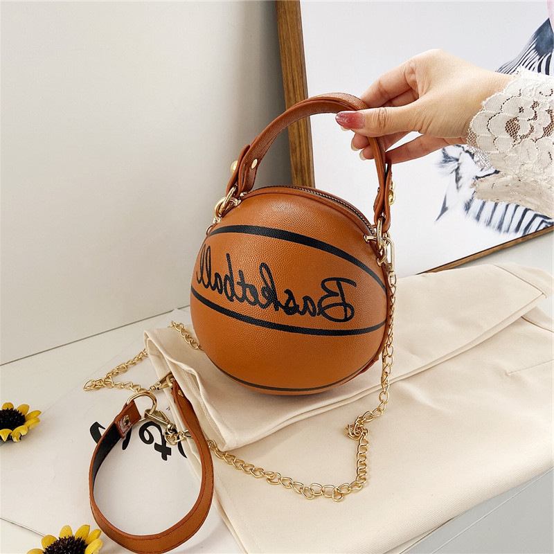 Kvinner Unik Design Basketball Fotball Look Mini Rund Veske Hangbag Mote Justerbar Skulderveske Cross Body Veske